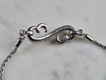 Load image into Gallery viewer, Womens Vintage Estate Sterling Silver Open Heart Diamond Bracelet 8.1g E1946