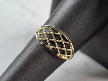 Load image into Gallery viewer, Womens 10K Yellow Gold Modernist Filigree Ring 1.0g E1963