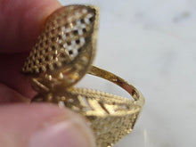 Load image into Gallery viewer, Womens 10K Yellow Gold Modernist Filigree Ring 3.4g E1969