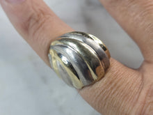 Load image into Gallery viewer, Womens Vintage Estate Sterling Silver Modern Contemporary Ring, 8.1g E2104