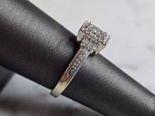 Load image into Gallery viewer, Womens Vintage Estate 10K White Gold Diamond Ring, 3.7g E2229