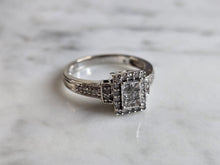 Load image into Gallery viewer, Womens Vintage Estate 10K White Gold Diamond Ring, 3.7g E2229