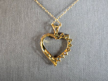 Load image into Gallery viewer, Womens Vintage Sterling Silver Gold Tone Heart Pendant &amp; Necklace 4.9g E2288