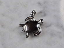 Load image into Gallery viewer, Womens Sterling Silver Opal Sea Turtle Pendant 3.1g E2304