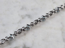 Load image into Gallery viewer, Womens Vintage Estate Sterling Silver Topaz Bracelet 6.0g E2343