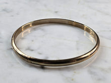Load image into Gallery viewer, Womens Vintage Estate Sterling Silver Gold Tone Bangle Bracelet, 9.5g E2352