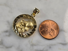 Load image into Gallery viewer, Womens Vintage Estate Gold Tone Zodiac Aquarius Pendant E2372