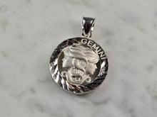 Load image into Gallery viewer, Womens Vintage Estate Sterling Silver Zodiac Gemini Pendant 4.1g E2382