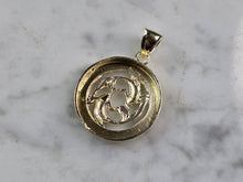 Load image into Gallery viewer, Womens Vintage Estate Gold Tone Zodiac Pisces Pendant E2391
