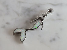 Load image into Gallery viewer, Womens Sterling Silver Modernist Opal Mermaid Pendant 4.3g E2430