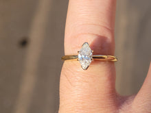 Load image into Gallery viewer, Womens Vintage Estate 14K Yellow Gold Marquise Diamond Engagement Ring  2.5g E2497
