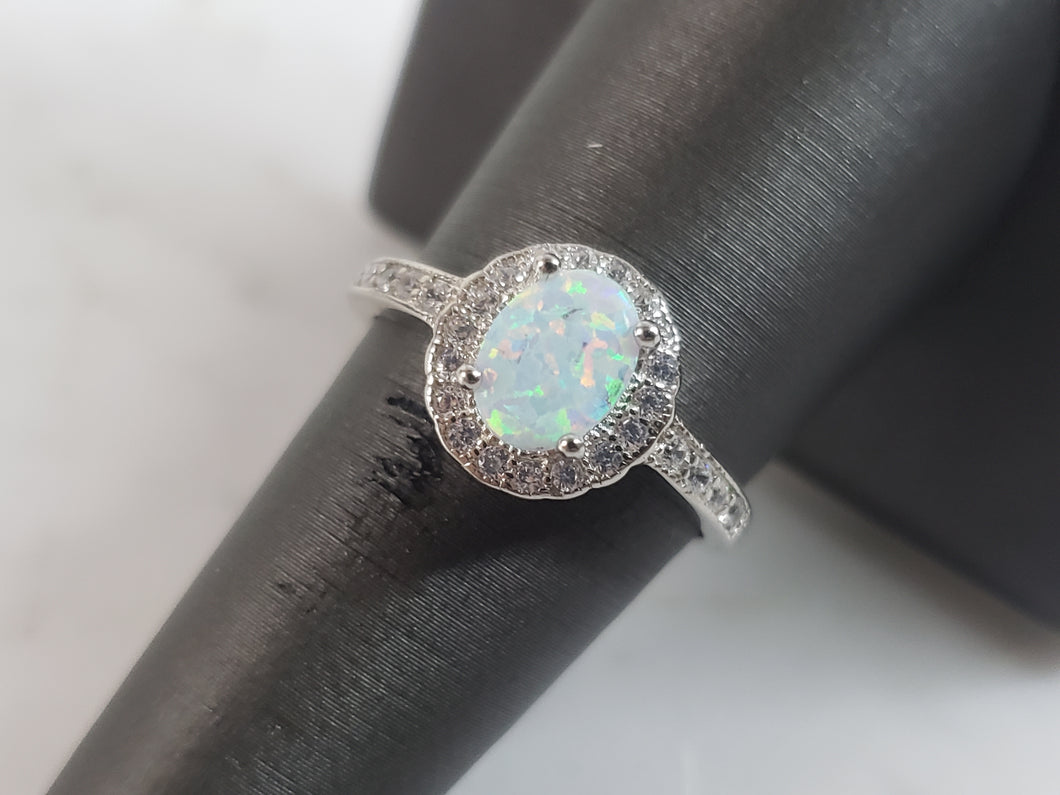 Womens Estate Sterling Silver Opal Stone Ring 2.5g E2617