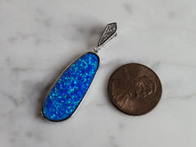 Load image into Gallery viewer, Womens Sterling Silver Blue Opal Modernist Pendant 3.7g E2707