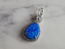 Load image into Gallery viewer, Womens Sterling Silver Blue Opal Modernist Pendant 2.8g E2712