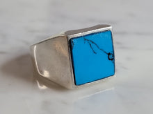 Load image into Gallery viewer, Mens Vintage Estate Sterling Silver Turquoise Modernist Ring 16.1g E2757