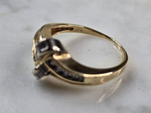 Load image into Gallery viewer, Womens Vintage Estate 10K Yellow Gold Diamond Ring 4.2g E2967