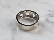Load image into Gallery viewer, Mens Sterling Silver Modernist Cuban Link CZ Ring 8.1g E3008