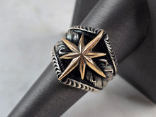 Load image into Gallery viewer, Mens Two Tone Sterling Silver North Star Compass Ring 11.5g E3018
