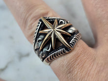 Load image into Gallery viewer, Mens Two Tone Sterling Silver North Star Compass Ring 11.5g E3018