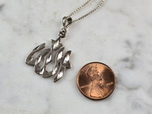 Load image into Gallery viewer, Vintage Estate Sterling Silver Muslim Allah Pendant Necklace 5.3g E3037