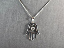 Load image into Gallery viewer, Womens Sterling Silver Hamsa Hand Pendant Necklace 5.3g E3042