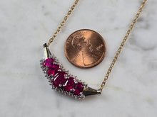 Load image into Gallery viewer, Womens Estate Sterling Silver Gold Tone Modernist Pendant Necklace 5.5g E3064