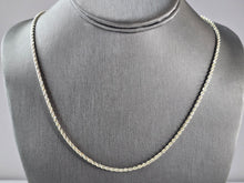Load image into Gallery viewer, Womens Vintage Estate Sterling Silver Rope Necklace 8.3g E3084