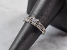 Load image into Gallery viewer, Womens Vintage Estate 14K White Gold Diamond Ring, 3.5g E3180
