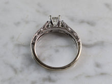 Load image into Gallery viewer, Womens Vintage Estate 14K White Gold Diamond Ring, 3.5g E3180