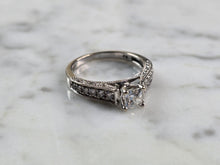Load image into Gallery viewer, Womens Vintage Estate 14K White Gold Diamond Ring, 3.5g E3180