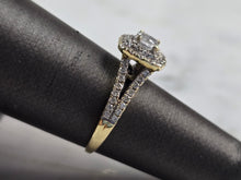 Load image into Gallery viewer, Womens Vintage Estate 14K Yellow Gold Diamond Ring 3.1g E3188