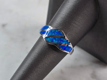 Load image into Gallery viewer, Womens Sterling Silver Modernist Blue Opal Ring 4.4g E3196