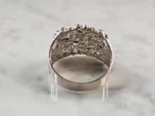 Load image into Gallery viewer, Mens Sterling Silver Nugget Style Ring 8.1g E3228