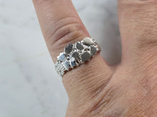 Load image into Gallery viewer, Mens Sterling Silver Nugget Style Ring 3.1g E3230