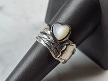 Load image into Gallery viewer, Womens Vintage Estate Sterling Silver Modernist Israel Heart Ring 5.9g #E3233