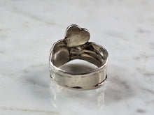 Load image into Gallery viewer, Womens Vintage Estate Sterling Silver Modernist Israel Heart Ring 5.9g #E3233