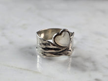 Load image into Gallery viewer, Womens Vintage Estate Sterling Silver Modernist Israel Heart Ring 5.9g #E3233
