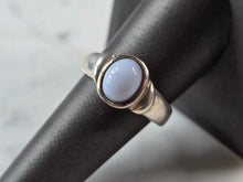 Load image into Gallery viewer, Womens Vintage Estate Sterling Silver Lavender Cabochon Ring 4.7g E3236