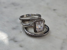 Load image into Gallery viewer, Womens Vintage Estate Sterling Silver Modernist CZ Ring Set 7.4g E3241