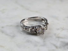 Load image into Gallery viewer, Womens Vintage Estate Sterling Silver Modernist CZ Ring 4.7g E3246