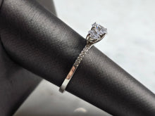 Load image into Gallery viewer, Womens Vintage Estate Sterling Silver Modernist CZ Ring 3.0g E3248