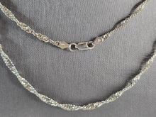 Load image into Gallery viewer, Womens Vintage Estate Sterling Silver 44" Italian Twisted Necklace 20.6g E3264