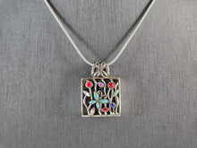 Load image into Gallery viewer, Womens Sterling Silver Modernist Butterfly Pendant &amp; Necklace 15.5g E3277