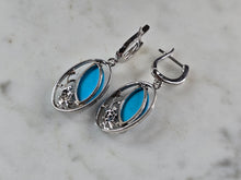 Load image into Gallery viewer, Womens Vintage Estate Sterling Silver Turquoise Earrings 5.8g E3289