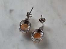 Load image into Gallery viewer, Womens Vintage Estate Sterling Silver Calcite Cabochon Earrings 4.2g E3296
