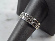 Load image into Gallery viewer, Womens Vintage Estate Sterling Silver Female Venus Band Ring 3.9g E3324