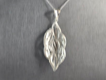 Load image into Gallery viewer, Womens Vintage Estate Sterling Silver Modernist Pendant w/ Necklace 6.4g E3331
