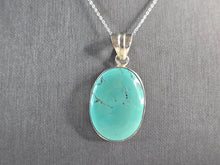 Load image into Gallery viewer, Womens Vintage Estate Sterling Silver Turquoise Pendant &amp; Necklace 13.1g E3339