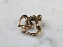 Load image into Gallery viewer, Womens Vintage Estate 10K Yellow Gold Diamond Heart Pendant 1.5g E3352