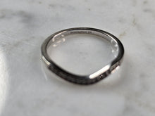 Load image into Gallery viewer, Womens Vintage Estate 10K White Gold Dazzling Rock Diamond Ring 1.1g E3365